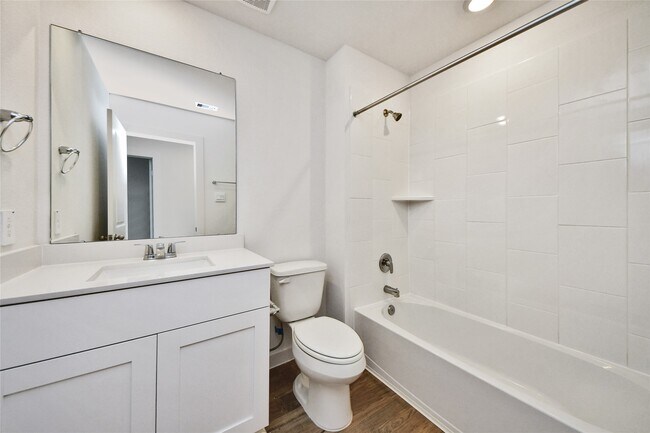 Building Photo - 3531 Shearwater St