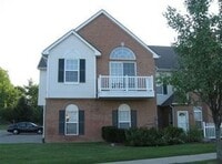 Building Photo - BEAUTIFUL SPACIOUS 2 BEDRM, 2 BATH CONDO W/ATTACHED GARAGE