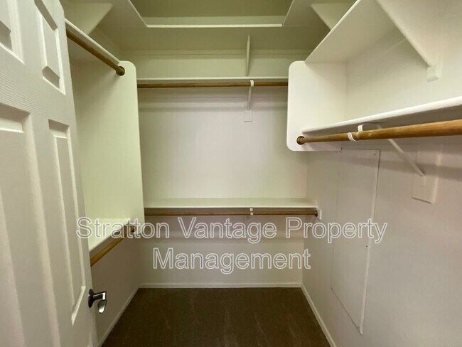 Building Photo - 18471 Verdin Rd