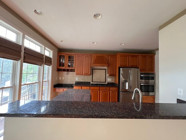 Building Photo - 9910 Cyrandall Pl