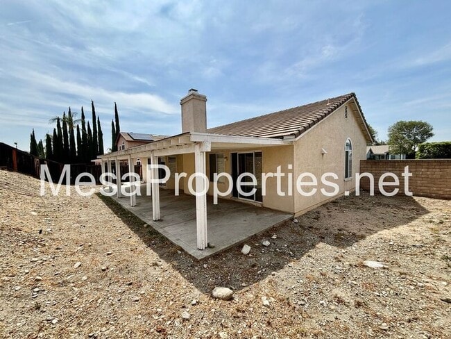Building Photo - 2816 W Fairview Dr