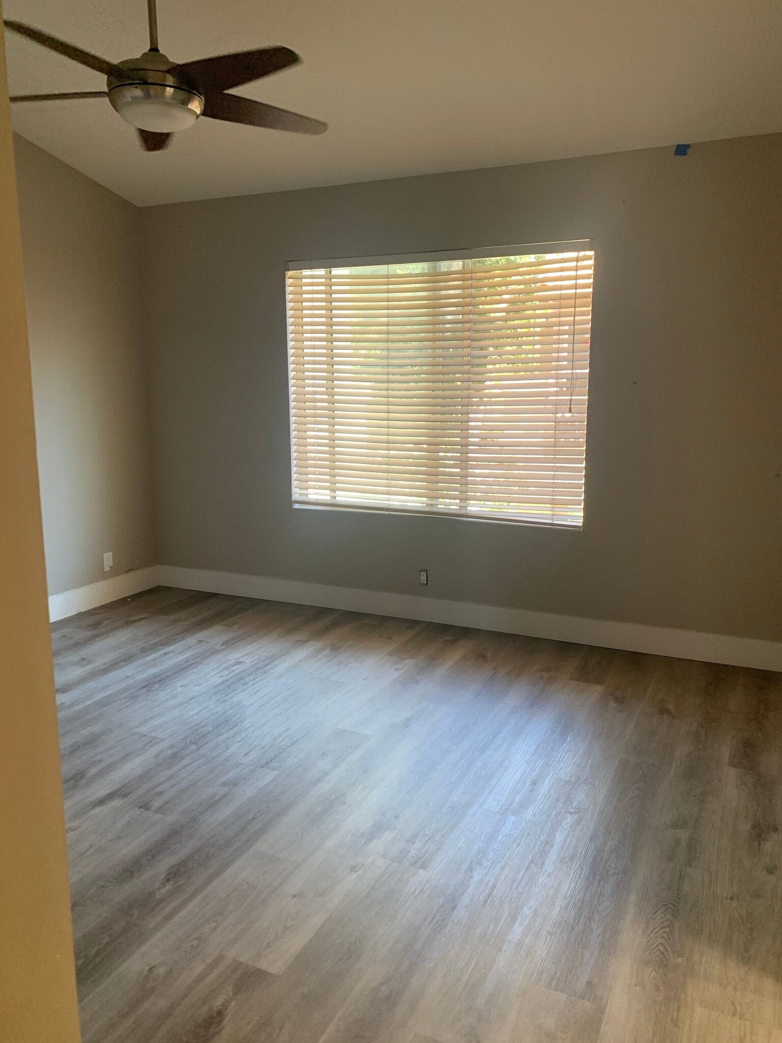 Master Bedroom - 26412 Vicente Lugo