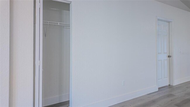 Building Photo - 4395 NE 33rd Ave