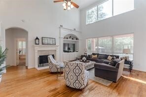 Building Photo - 6 Greycrest Pl