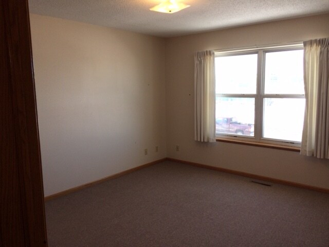 Building Photo - 1603 Breca Ridge Dr