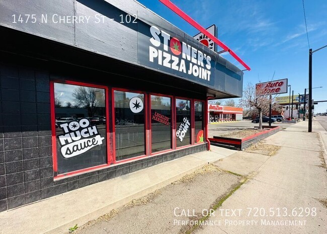 Building Photo - 1475 N Cherry St