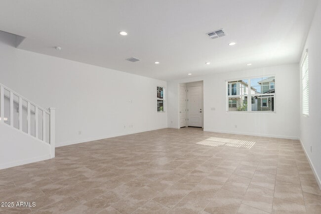 Building Photo - 3312 S Lotus