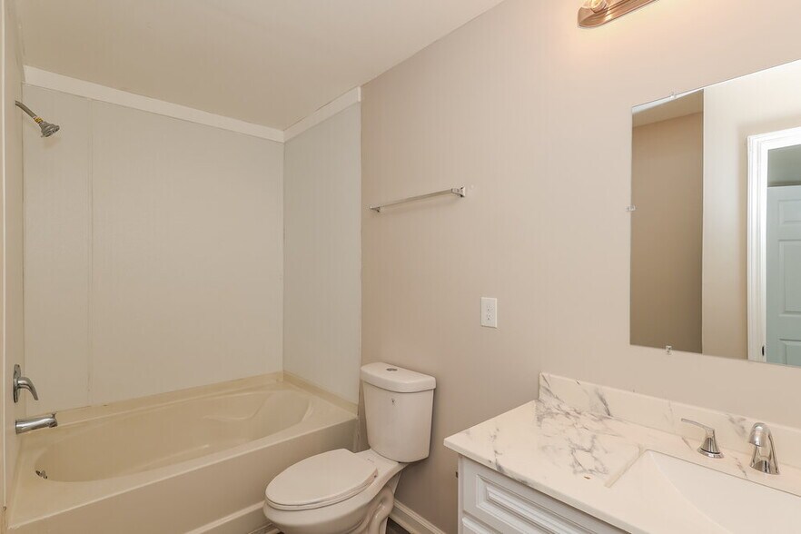 Building Photo - 1713 Cheryl Ln