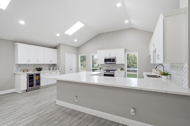 Building Photo - 2603 Baycrest Dr