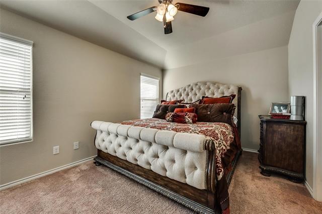 Building Photo - 649 Clearbrook St