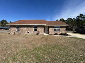 Building Photo - House for Rent