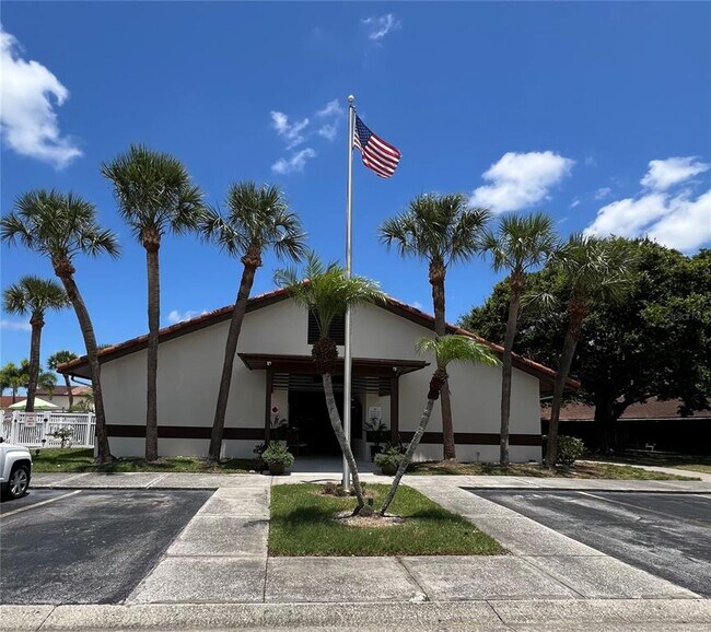Building Photo - 7360 Ulmerton Rd