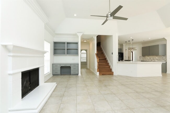 Building Photo - 1715 Cottage Landing Ln