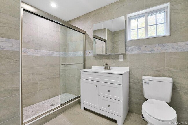 Building Photo - 36 Windmill Ln