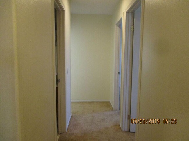 Building Photo - 31419 Orchard Ln