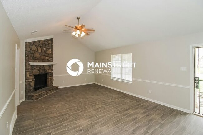 Building Photo - 3 Bedroom Pet-Friendly Home in Millington,...
