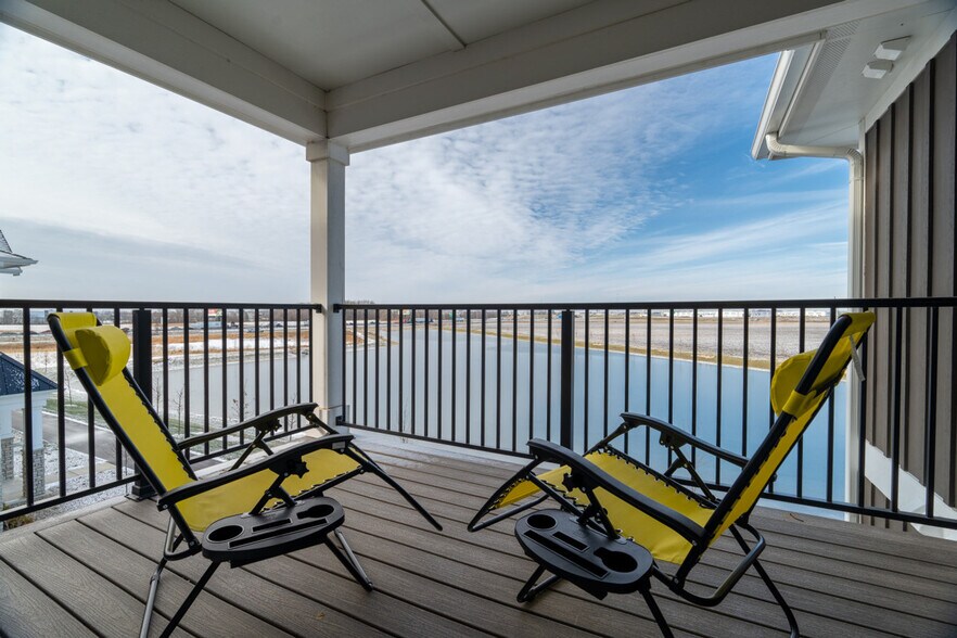 Building Photo - 5718 Elevated Way