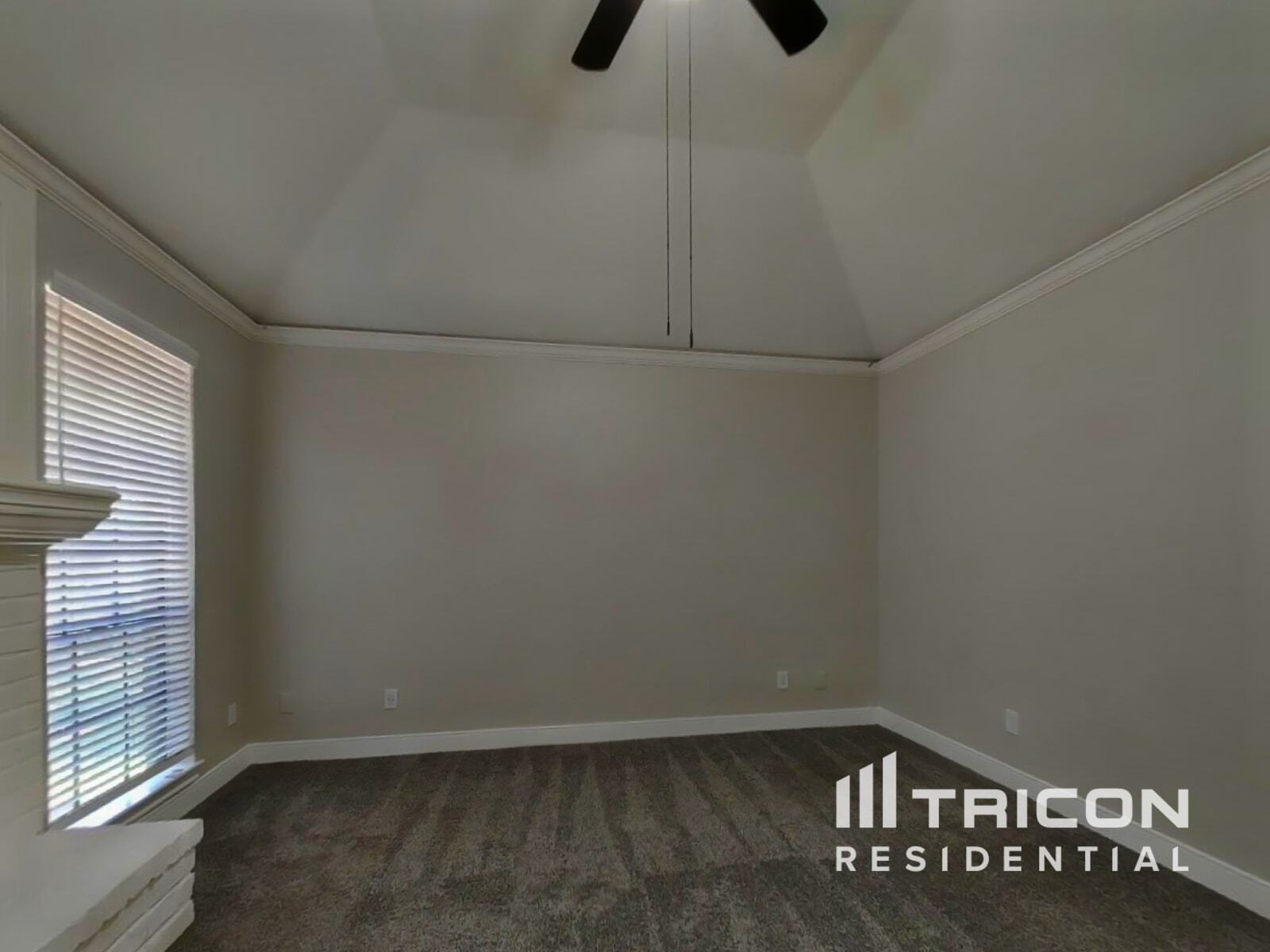 Building Photo - 7411 Las Brisas Dr