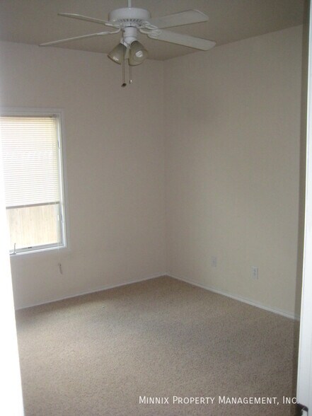 Building Photo - 5705 Fordham St