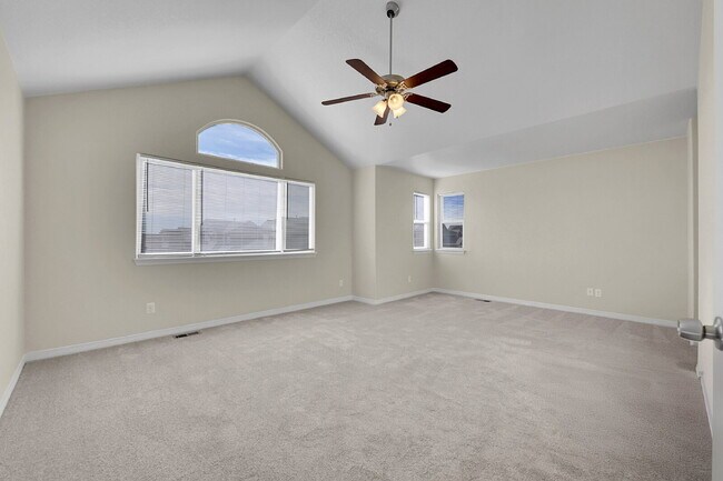 Building Photo - $2,650.00 - 6 Bedrooms, 3.5 Bathrooms, Single Family Home in Colorado Springs with Fenced Yard!