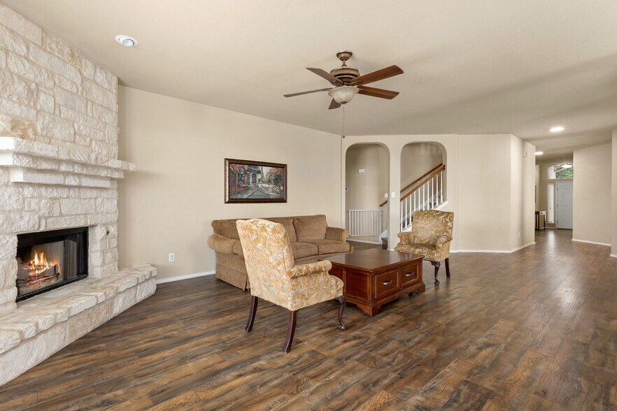 Building Photo - 5830 Palmetto Way