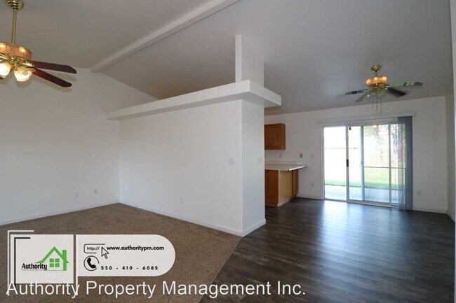 Building Photo - 3 br, 2 bath House - 2928 Salmonberry Drive