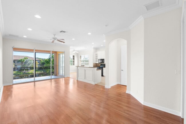 Building Photo - 8098 NW 128th Ln