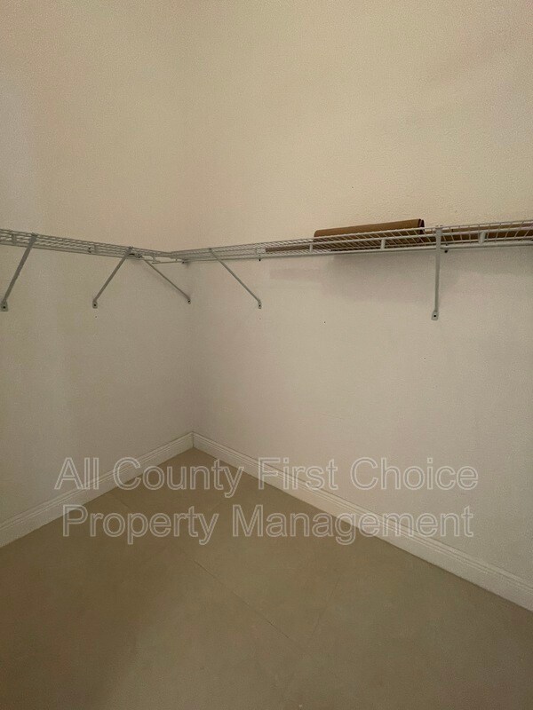 Building Photo - 3580 102nd Pl N