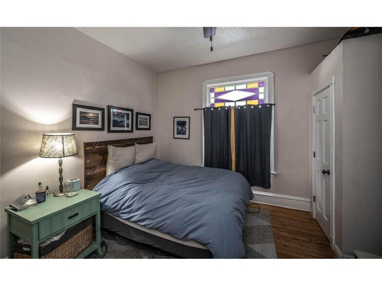 Building Photo - 2019 27th Ave S