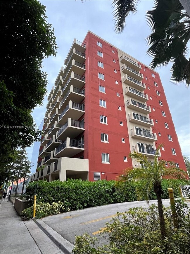 Building Photo - 3410 Coral Way