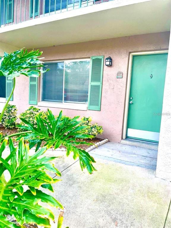 Primary Photo - 101 Oyster Bay Cir