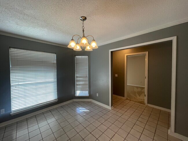 Building Photo - 5196 Whitehurst Ln