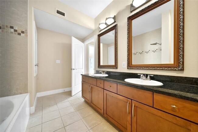 Building Photo - 2299 Lone Star Dr