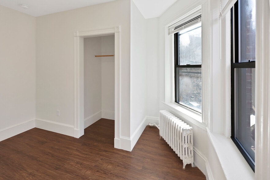 Building Photo - 866 Huntington Ave