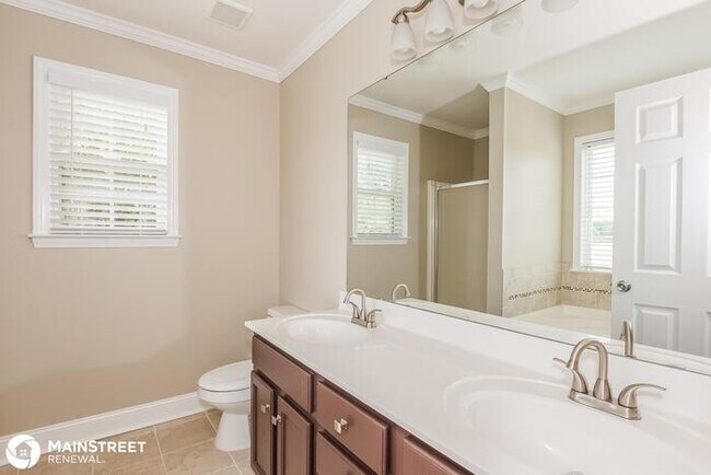 Building Photo - 7232 Oxford Bluff Dr