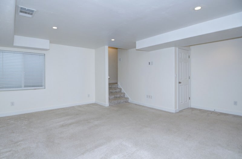 Building Photo - 1108 Emerald Pools Ln
