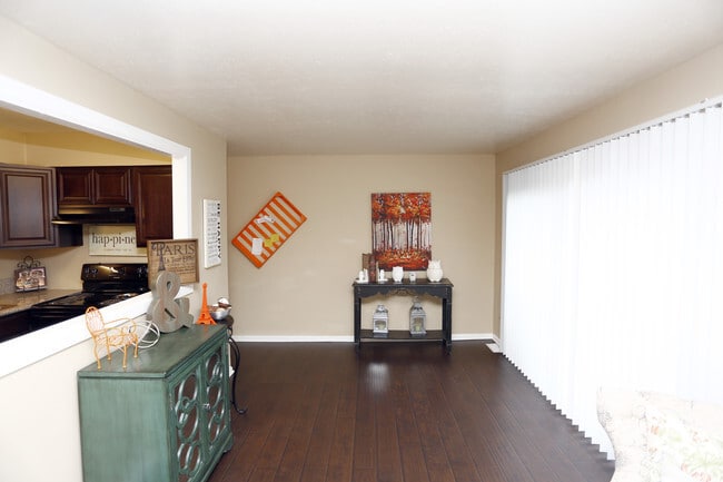Living Room - CrossRoads @ Southgreen