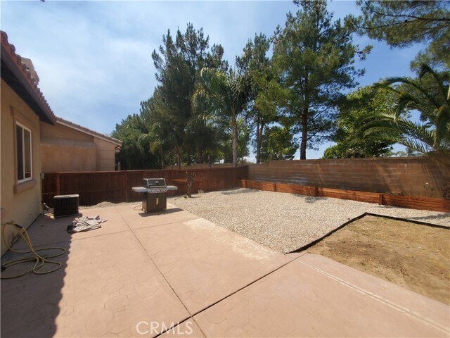 Building Photo - 36124 Eagle Ln
