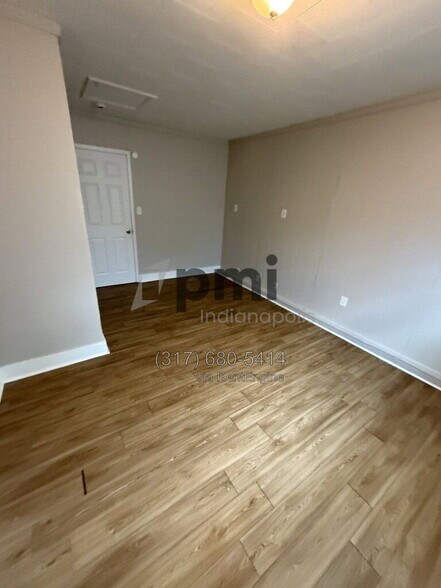 Building Photo - 9819 Bishop Ct