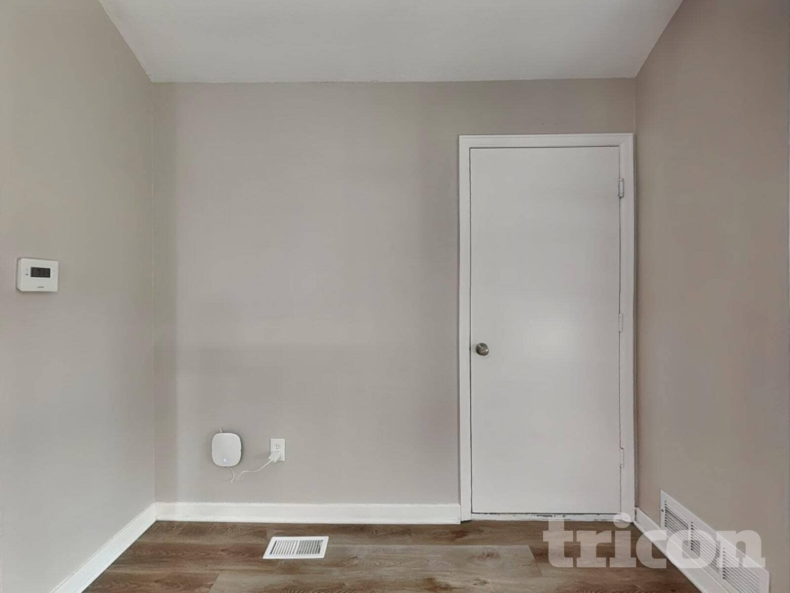 Building Photo - 9227 S Butterwood Ct