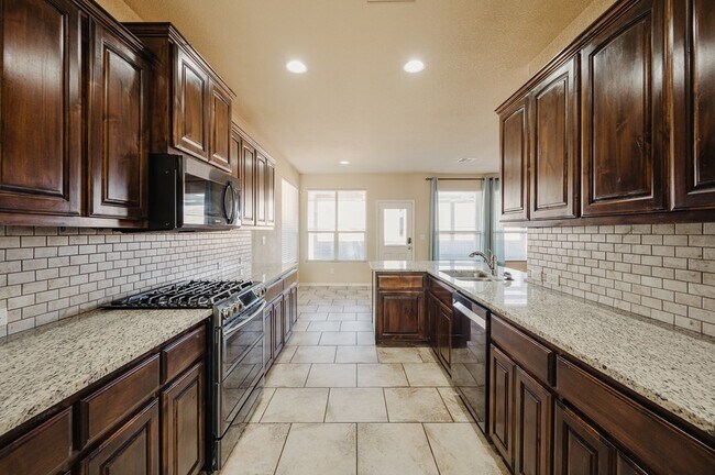 Building Photo - 7036 XIT Ranch Rd