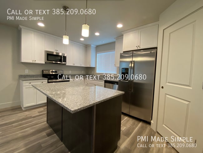 Building Photo - 1035 E 1020 S