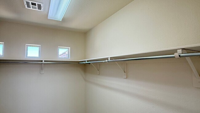 Building Photo - 5141 Moose Falls Dr