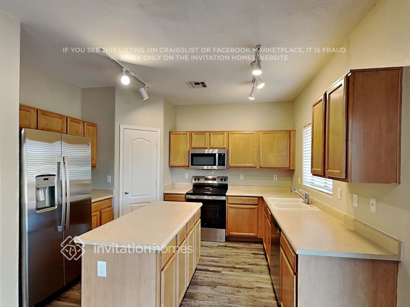 Building Photo - 18621 N Madison Rd