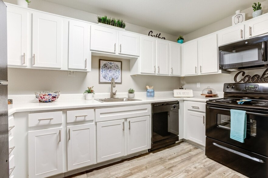 Kitchen - Argenta Apartments