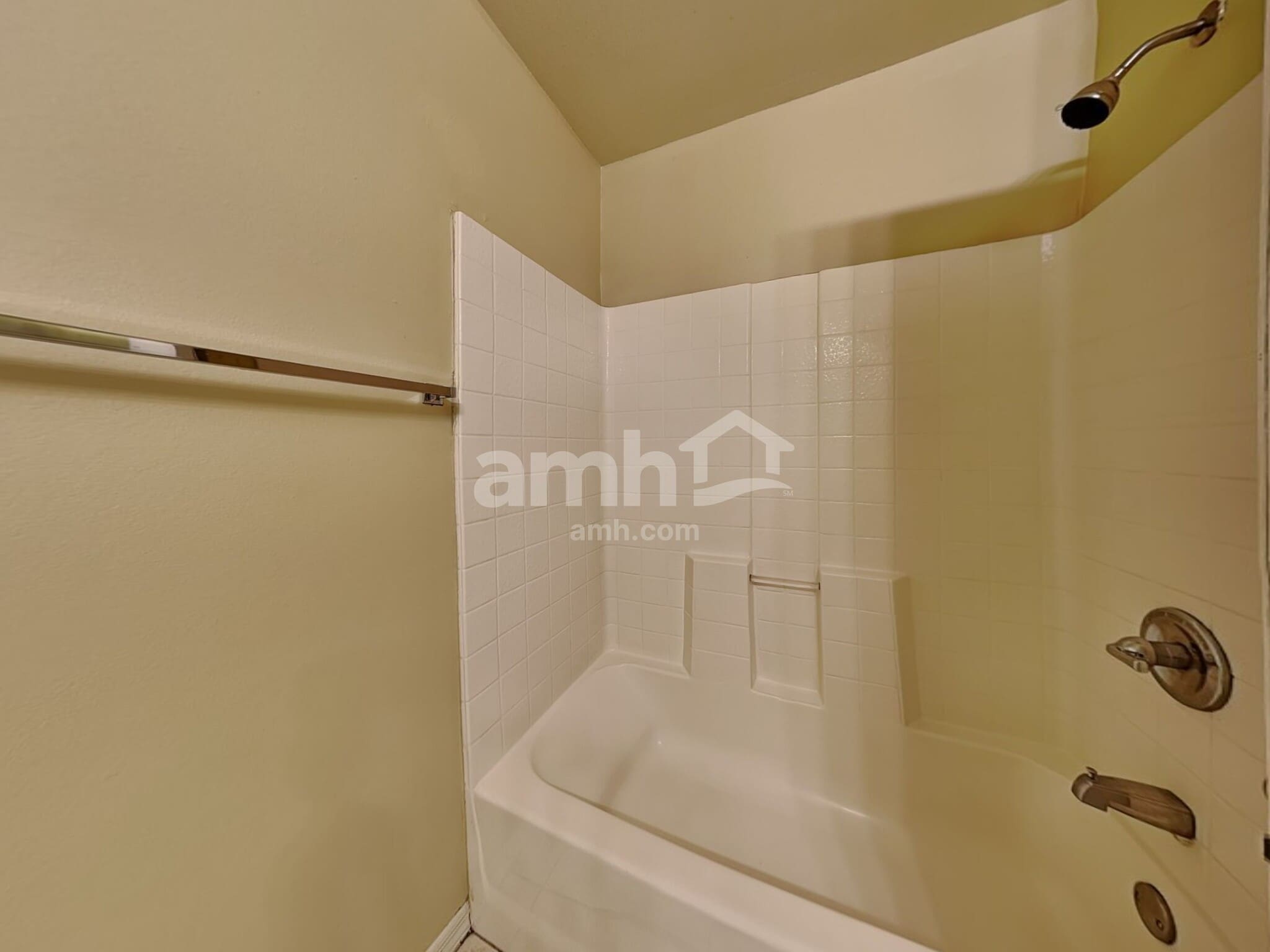 Building Photo - 12605 Parkbury Dr