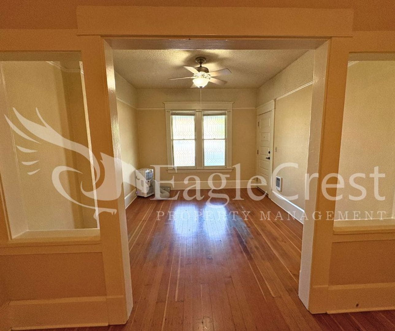 Building Photo - 105NSP