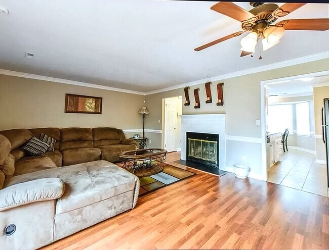 Building Photo - 5738 Rivermill Cir