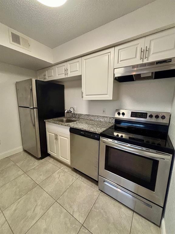 Building Photo - 2206 Antigua Pl