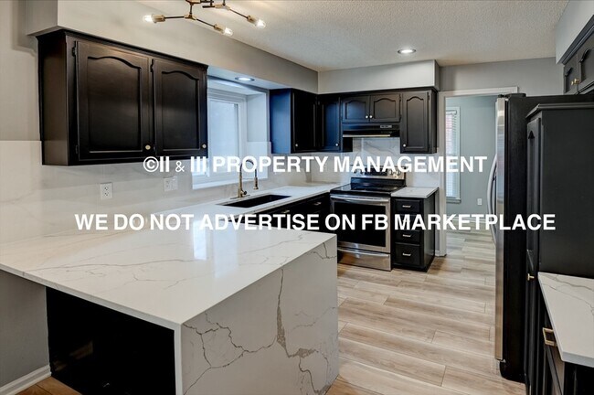 Building Photo - 1114 NE Richardson Pl